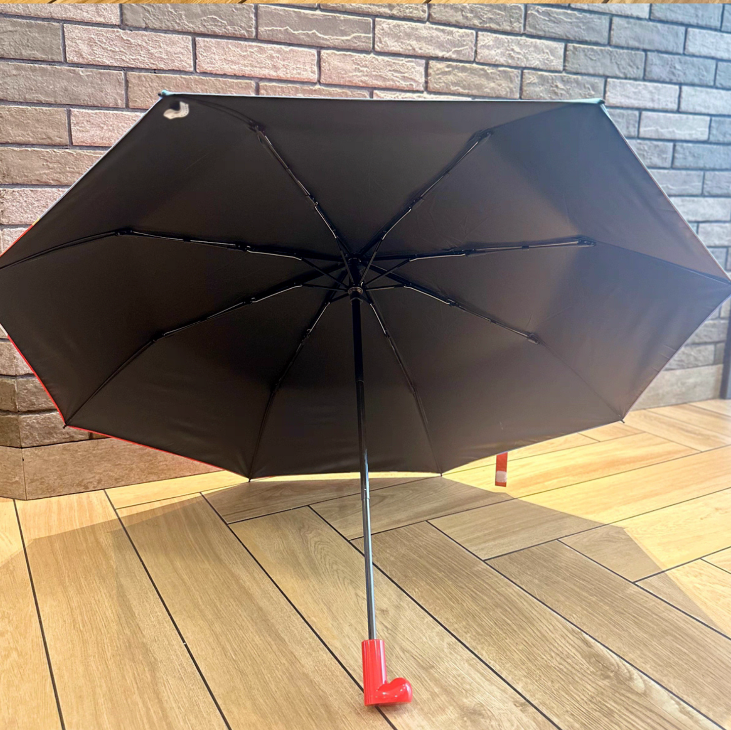 Miffy - Parapluie pliant compact.