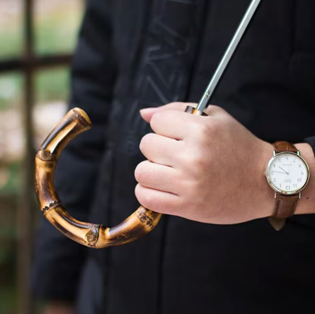 Bamboustyle - Parapluie poignée bambou, large protection.